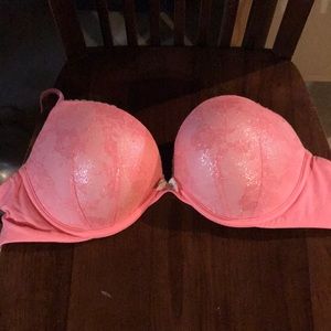 VS 38d push-up bra Like New!